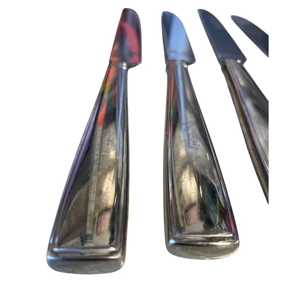 Reed & Barton BENSON 4X Dinner Knives Stainless Flatware‎ Vietnam